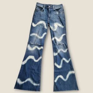 Express Women's Distressed Electric Design Stretch Hi-rise Bellflare jeans Sz 2R
